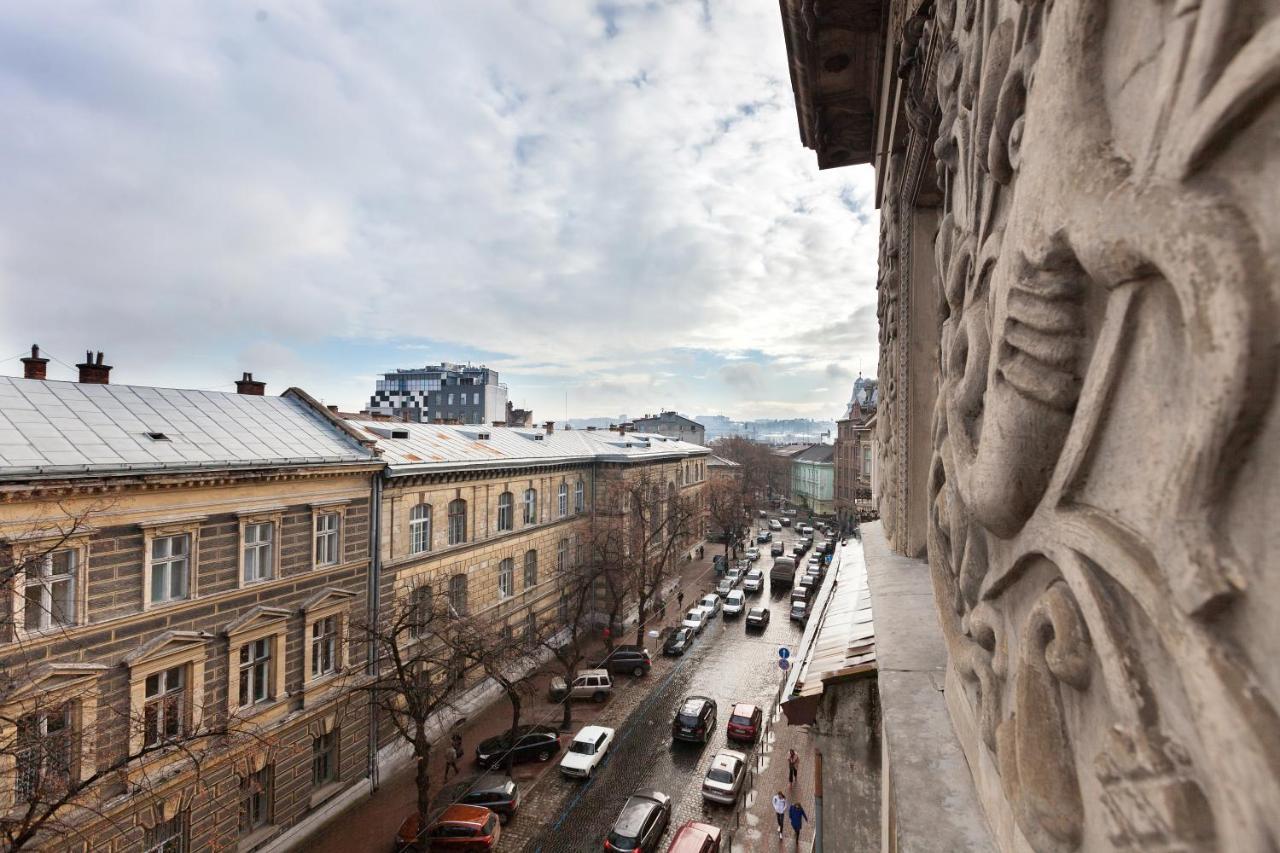 Luxovski Apartment