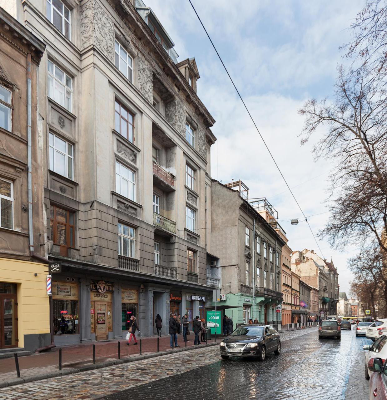 Апартаменти Luxovski